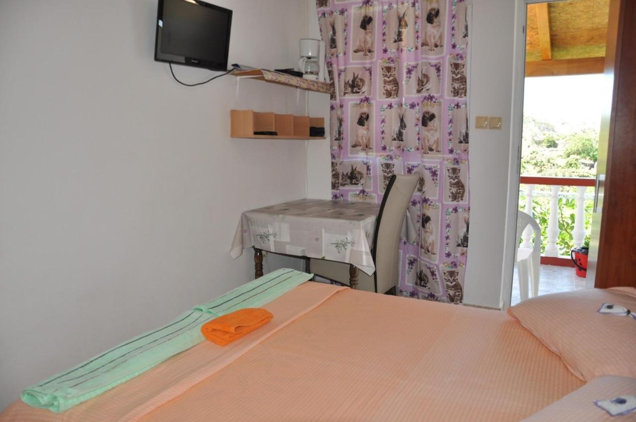 لوبار Apartments Bela - Sea View المظهر الخارجي الصورة